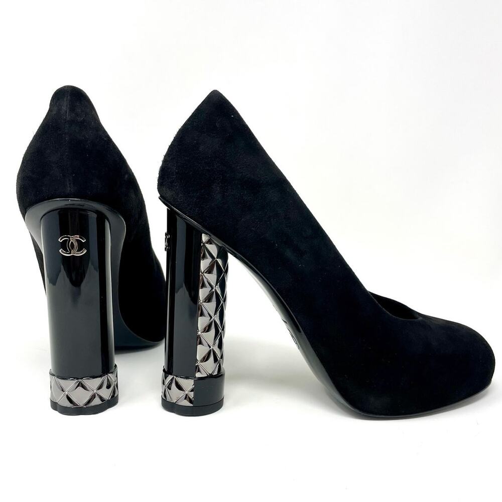 SOLD Chanel CC Logo Black Suede Gunmetal Quilted Heel Round Toe Pumps EU 39